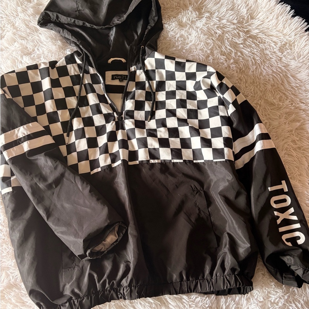 Rue21 Black and White Checkerboard Hooded Pullover Jacket
